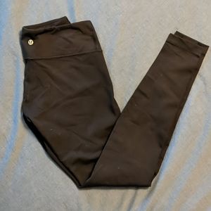 Lululemon yoga pants